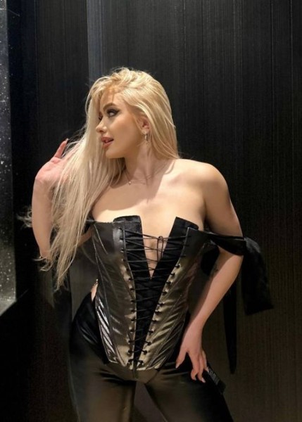 Проститутка Эля Эля