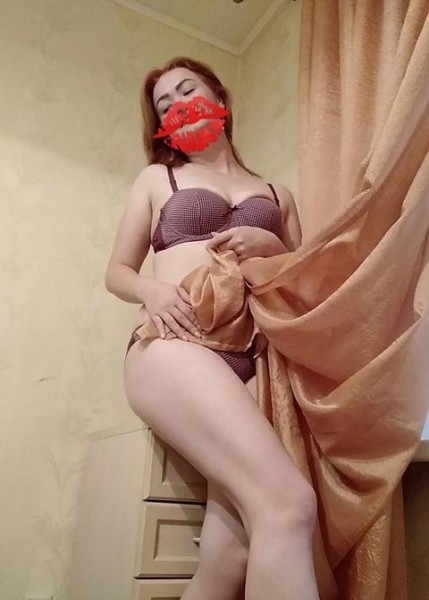 Проститутка Нора